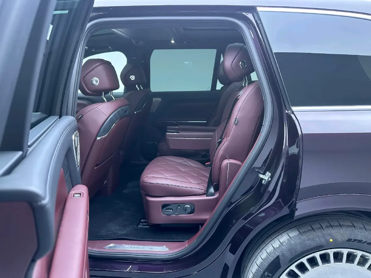 2026 Voyah 9L 1.5T 150HP L4 PHEV,autocango,china used car exporter,china ev exporter,chinese used car exporter,chinese used ev exporter