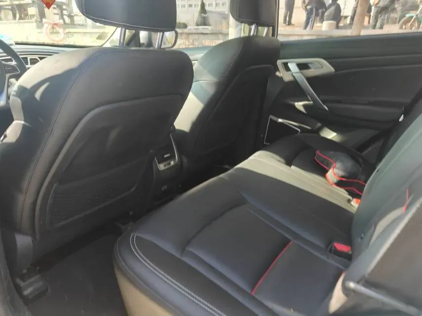 2020 Roewe i6 1.5T 169HP L4 7DCT,autocango,china used car exporter,china ev exporter,chinese used car exporter,chinese used ev exporter