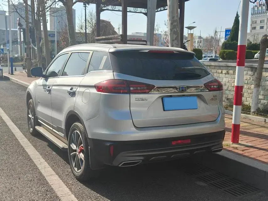 2020 Roewe i6 1.5T 169HP L4 7DCT,autocango,china used car exporter,china ev exporter,chinese used car exporter,chinese used ev exporter