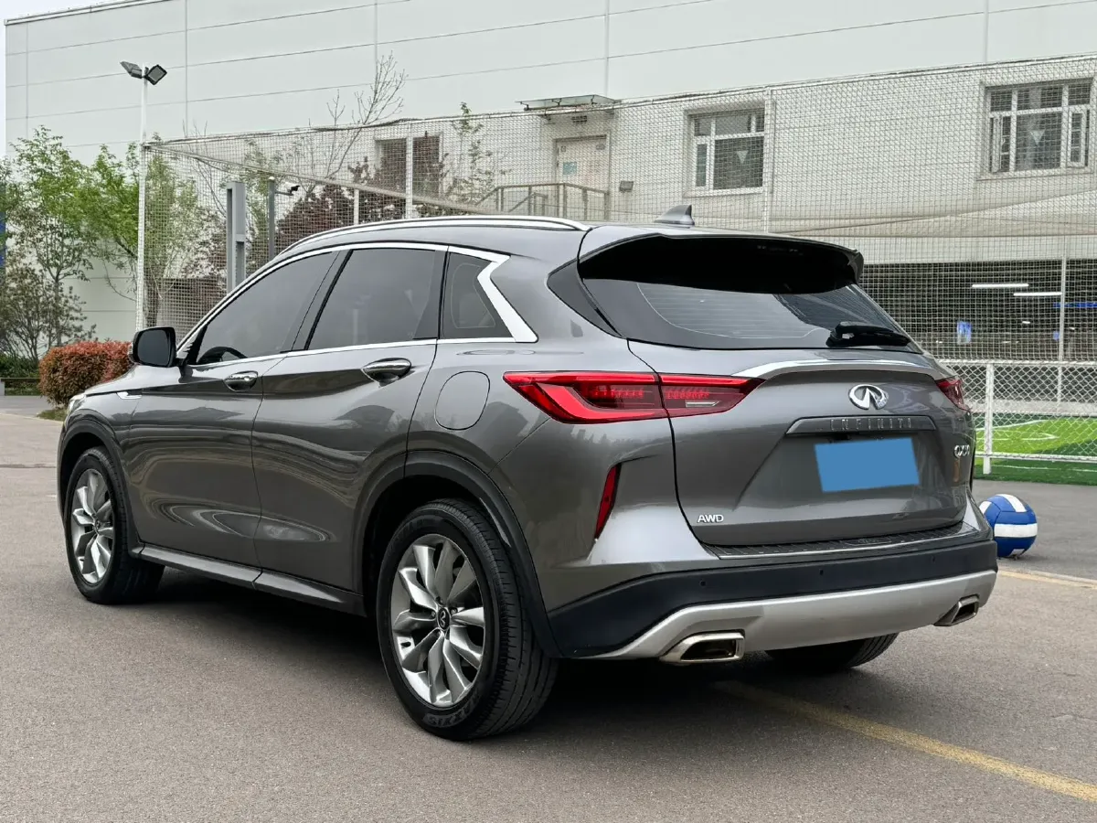 2020 Infiniti QX50 2.0T 272HP L4 CVT,autocango,china used car exporter,china ev exporter,chinese used car exporter,chinese used ev exporter