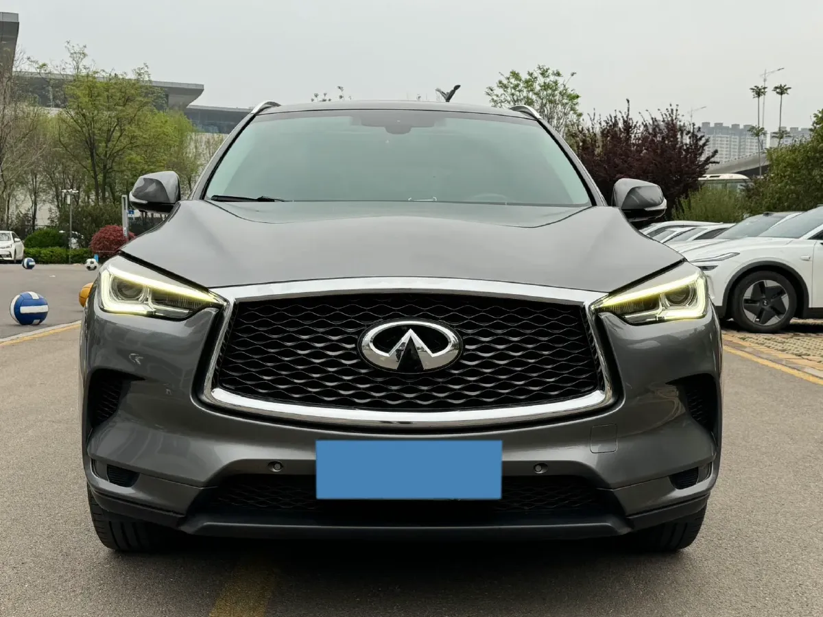 2020 Infiniti QX50 2.0T 272HP L4 CVT,autocango,china used car exporter,china ev exporter,chinese used car exporter,chinese used ev exporter