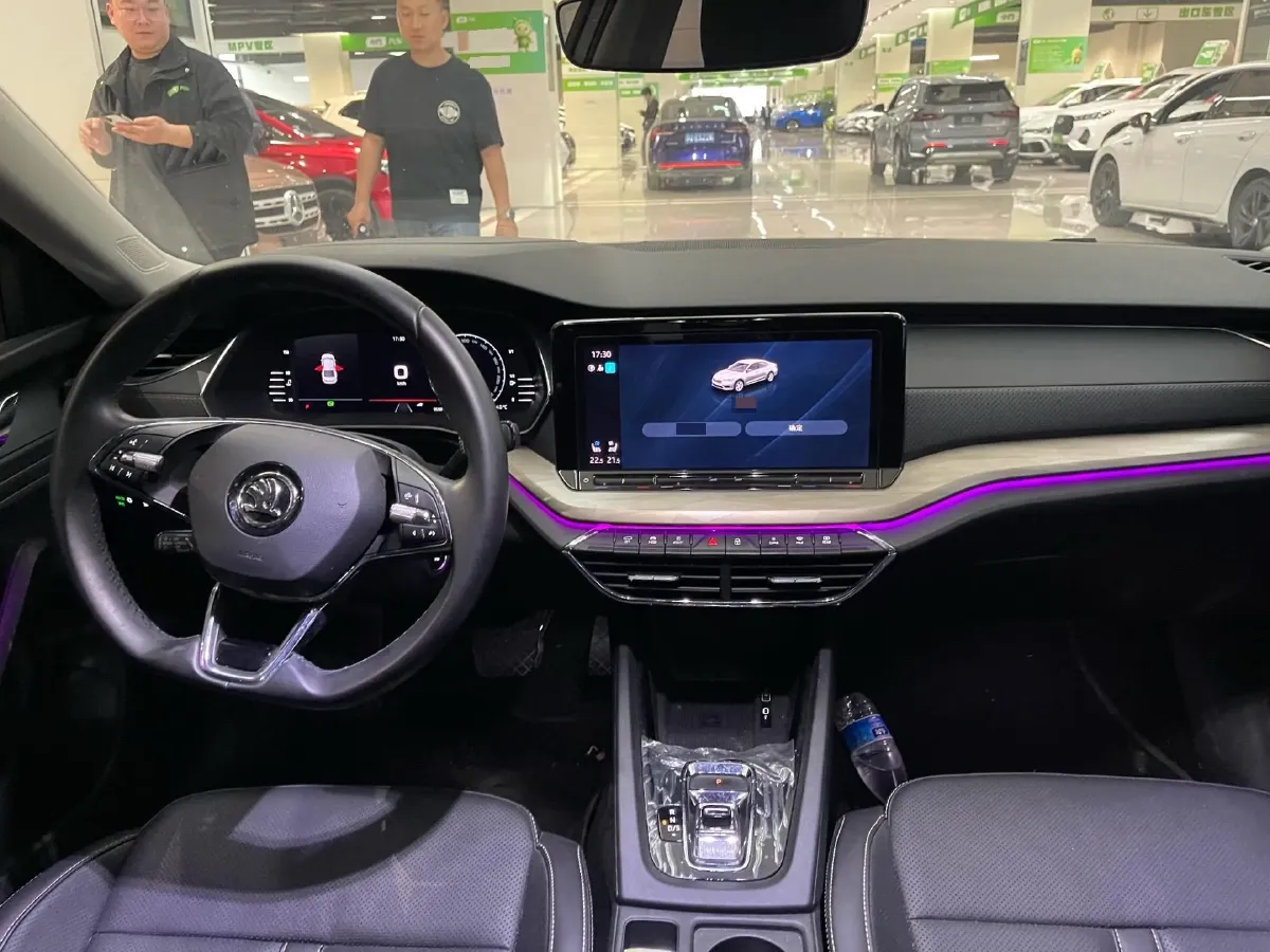 2022 Skoda Octavia 1.4T 150HP L4 7DCT,autocango,china used car exporter,china ev exporter,chinese used car exporter,chinese used ev exporter