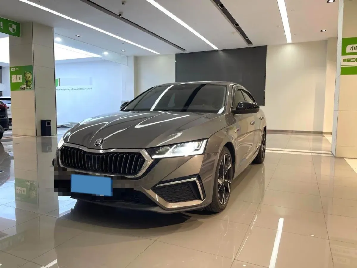 2022 Skoda Octavia 1.4T 150HP L4 7DCT,autocango,china used car exporter,china ev exporter,chinese used car exporter,chinese used ev exporter