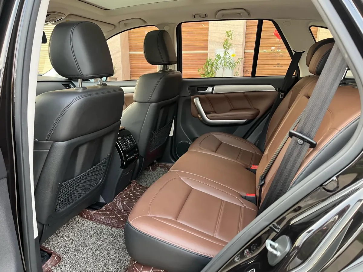 2017 Haval H8 2.0T 252HP L4 8AT,autocango,china used car exporter,china ev exporter,chinese used car exporter,chinese used ev exporter