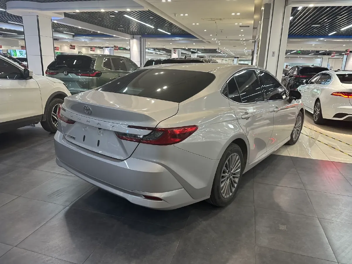 2026 Toyota Camry 2.0L 173HP L4 CVT,autocango,china used car exporter,china ev exporter,chinese used car exporter,chinese used ev exporter