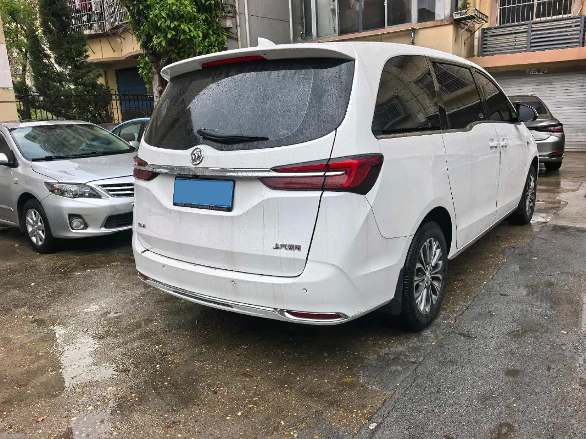 2023 Buick GL8 2.0T 237HP L4 9AT,autocango,china used car exporter,china ev exporter,chinese used car exporter,chinese used ev exporter