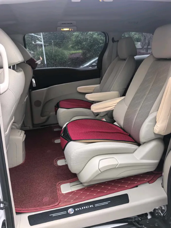 2023 Buick GL8 2.0T 237HP L4 9AT,autocango,china used car exporter,china ev exporter,chinese used car exporter,chinese used ev exporter