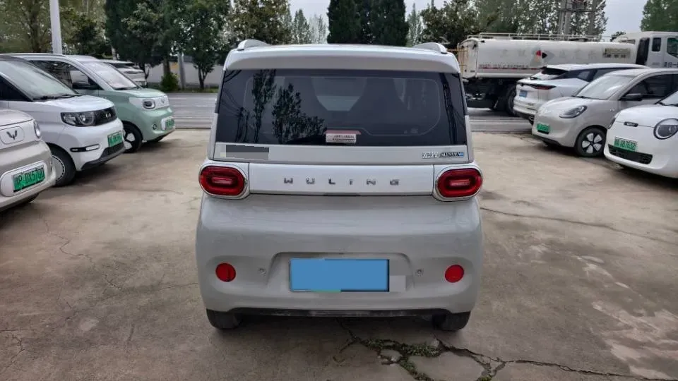 2024 WuLing HongGuang MINI EV BEV 17.3KWH,autocango,china used car exporter,china ev exporter,chinese used car exporter,chinese used ev exporter