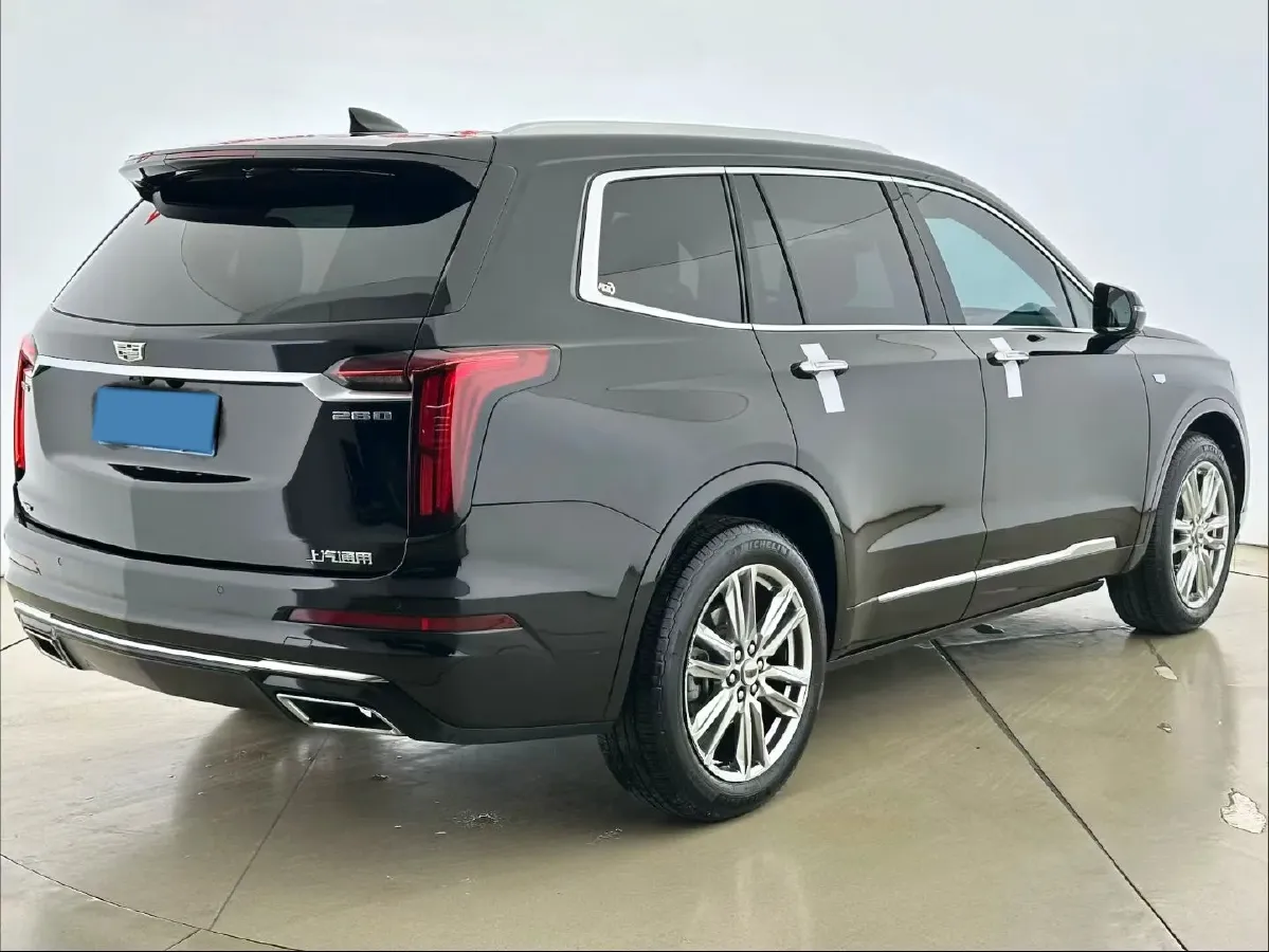 2021 Cadillac XT6 2.0T 237HP L4 9AT,autocango,china used car exporter,china ev exporter,chinese used car exporter,chinese used ev exporter