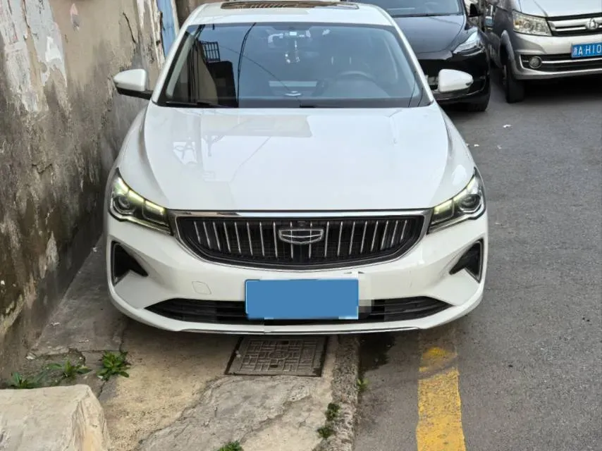 2022 Geely Emgrand 1.5L 114HP L4 CVT,autocango,china used car exporter,china ev exporter,chinese used car exporter,chinese used ev exporter