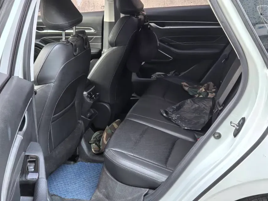 2022 Geely Emgrand 1.5L 114HP L4 CVT,autocango,china used car exporter,china ev exporter,chinese used car exporter,chinese used ev exporter