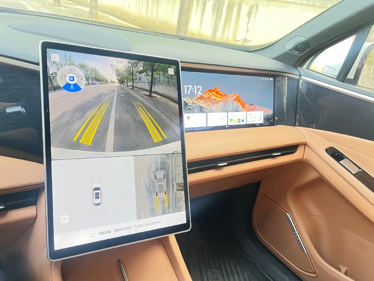 2025 Geely Galaxy L7 1.5L 112HP L4 1DHT PHEV 18.4KWH,autocango,china used car exporter,china ev exporter,chinese used car exporter,chinese used ev exporter