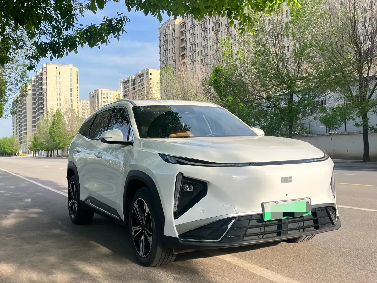 2025 Geely Galaxy L7 1.5L 112HP L4 1DHT PHEV 18.4KWH,autocango,china used car exporter,china ev exporter,chinese used car exporter,chinese used ev exporter