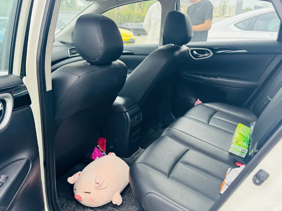 2022 Nissan Sylphy 1.6L 122HP L4 CVT,autocango,china used car exporter,china ev exporter,chinese used car exporter,chinese used ev exporter