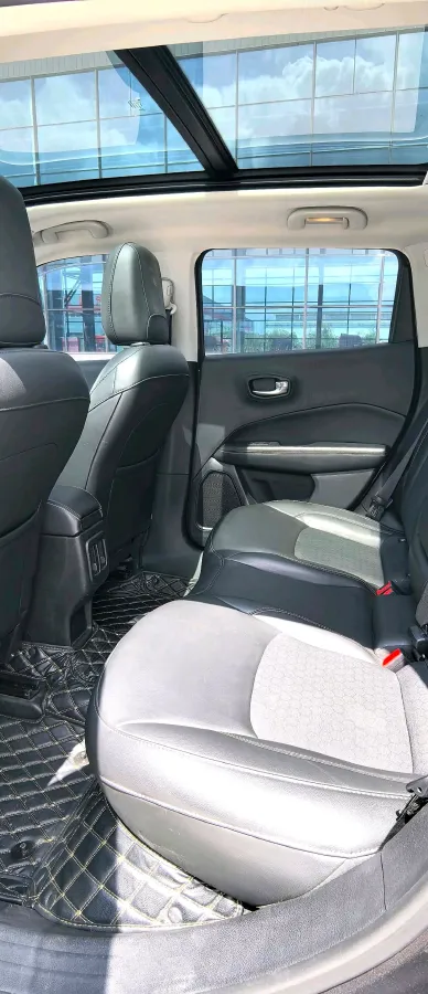 2020 Jeep Compass 1.3T 173HP L4 7DCT,autocango,china used car exporter,china ev exporter,chinese used car exporter,chinese used ev exporter