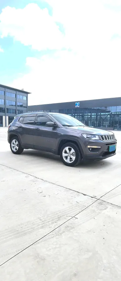 2020 Jeep Compass 1.3T 173HP L4 7DCT,autocango,china used car exporter,china ev exporter,chinese used car exporter,chinese used ev exporter