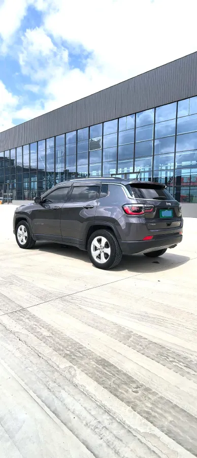 2020 Jeep Compass 1.3T 173HP L4 7DCT,autocango,china used car exporter,china ev exporter,chinese used car exporter,chinese used ev exporter