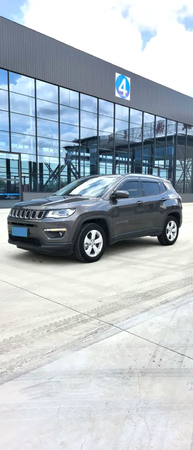 2020 Jeep Compass 1.3T 173HP L4 7DCT,autocango,china used car exporter,china ev exporter,chinese used car exporter,chinese used ev exporter