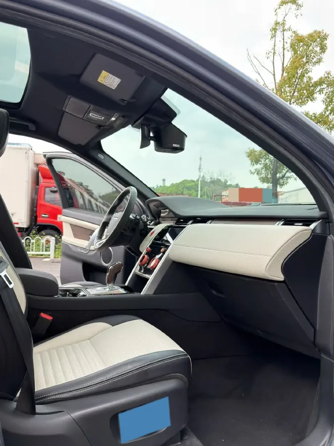 2021 Land Rover Discovery Sport 2.0T 249HP L4 9AT,autocango,china used car exporter,china ev exporter,chinese used car exporter,chinese used ev exporter