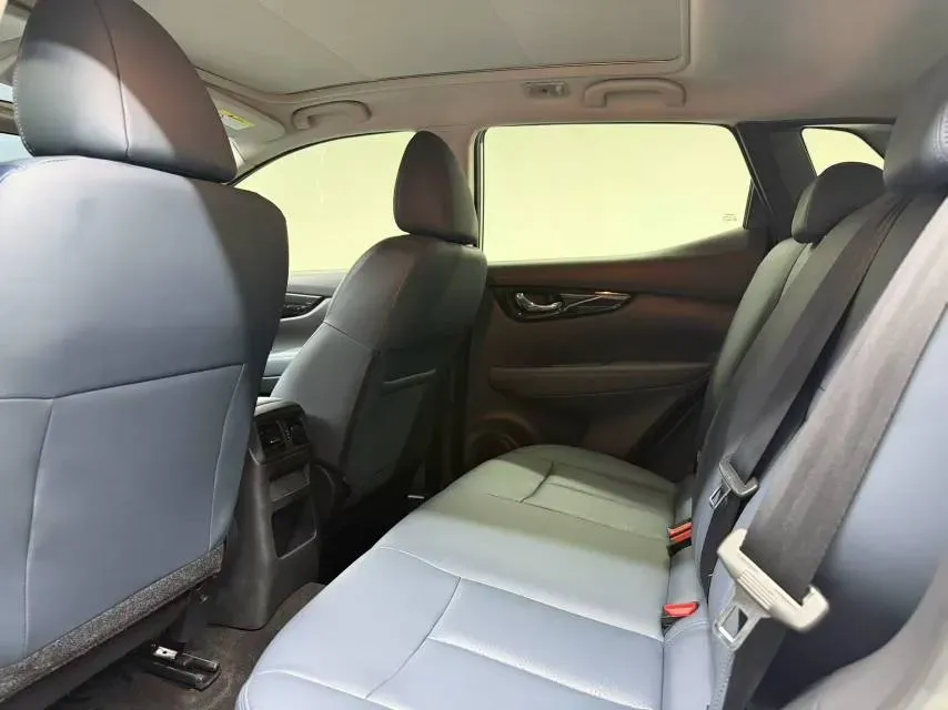 2025 Nissan Qashqai 2.0L 151HP L4 CVT,autocango,china used car exporter,china ev exporter,chinese used car exporter,chinese used ev exporter