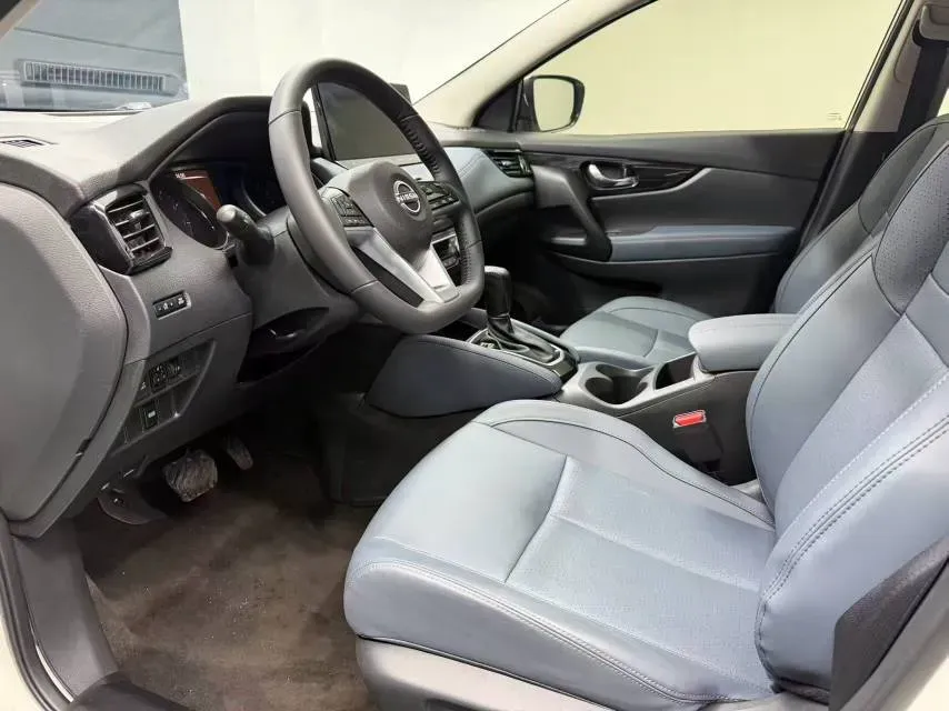 2025 Nissan Qashqai 2.0L 151HP L4 CVT,autocango,china used car exporter,china ev exporter,chinese used car exporter,chinese used ev exporter