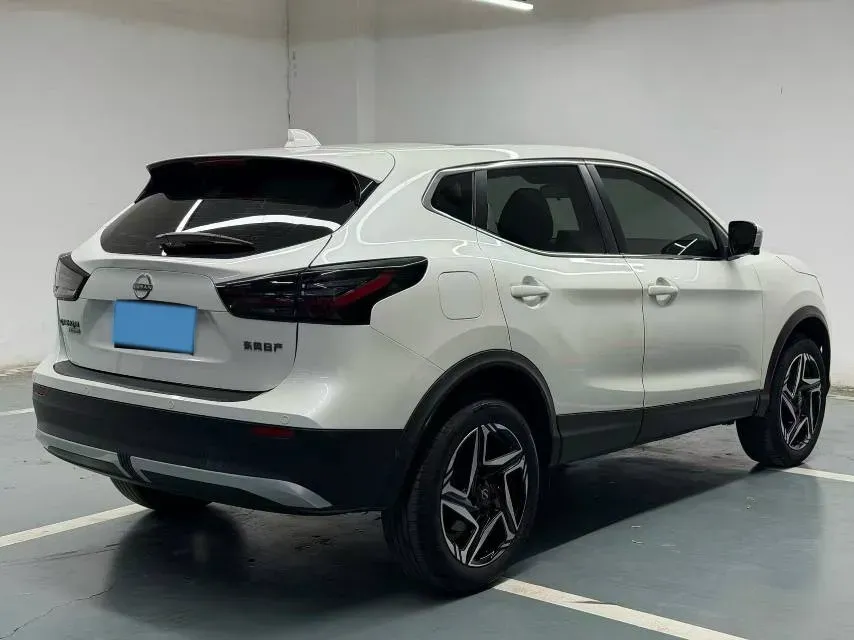 2025 Nissan Qashqai 2.0L 151HP L4 CVT,autocango,china used car exporter,china ev exporter,chinese used car exporter,chinese used ev exporter
