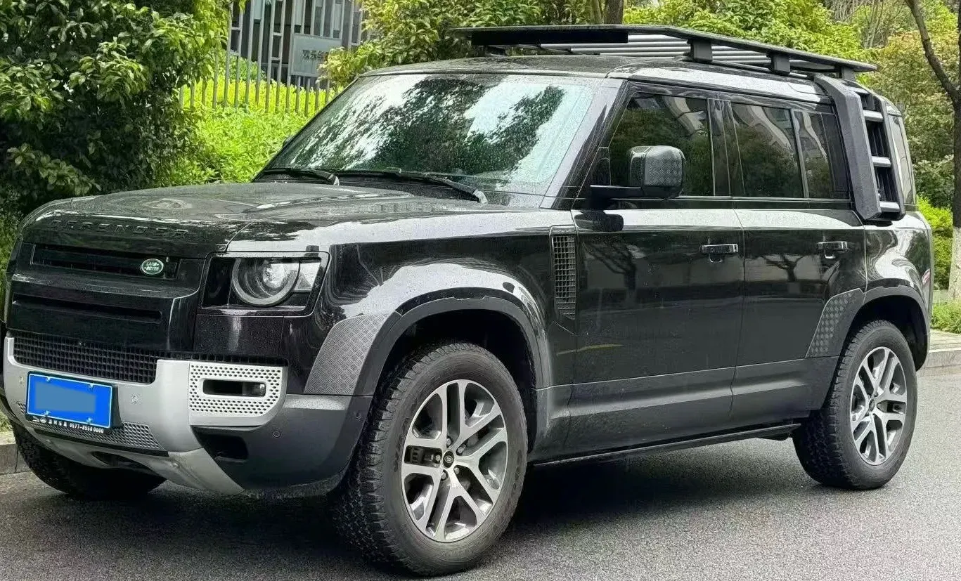 2024 Land Rover Defender 3.0T 400HP L6 8AT,autocango,china used car exporter,china ev exporter,chinese used car exporter,chinese used ev exporter