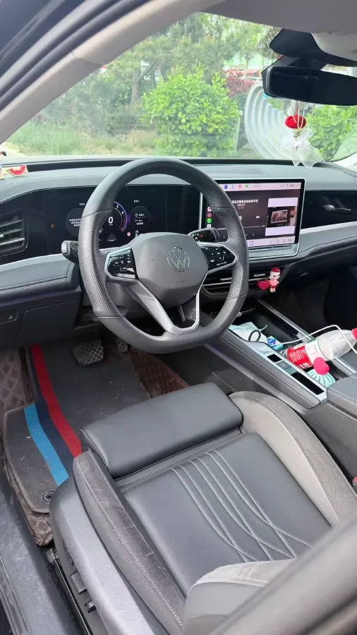 2024 Volkswagen Magotan 1.5T 160HP L4 7DCT,autocango,china used car exporter,china ev exporter,chinese used car exporter,chinese used ev exporter