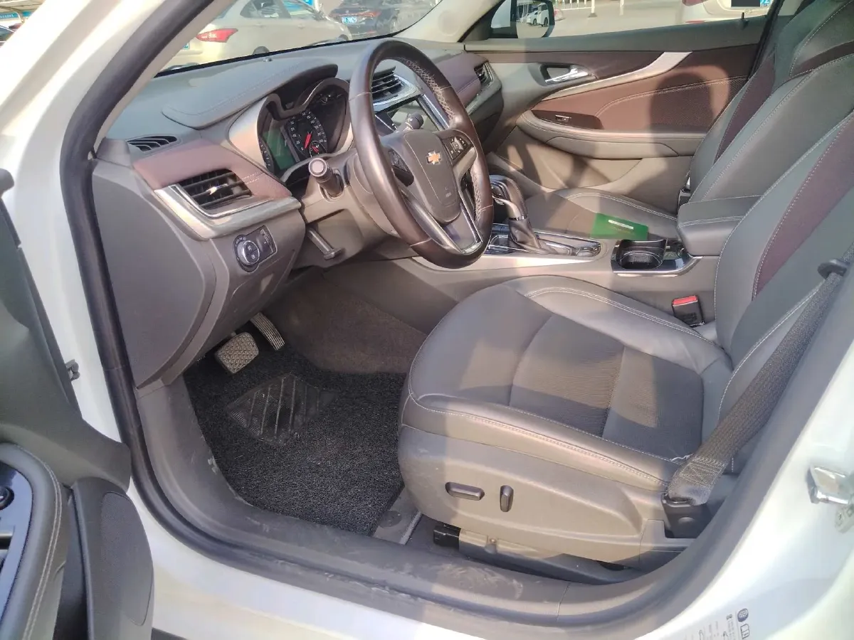 2018 Chevrolet Malibu 1.5T 170HP L4 6AT,autocango,china used car exporter,china ev exporter,chinese used car exporter,chinese used ev exporter