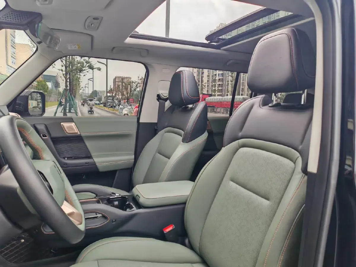 2024 JMC DaDao 2.3T 245HP L4 8AT,autocango,china used car exporter,china ev exporter,chinese used car exporter,chinese used ev exporter