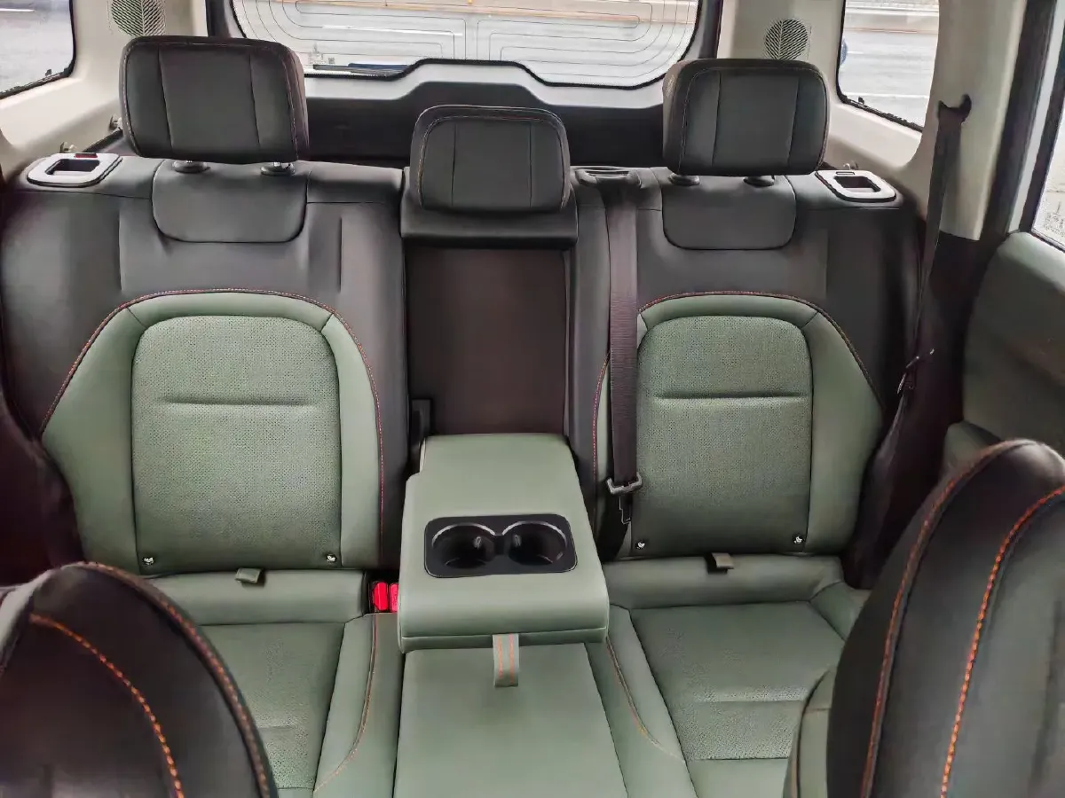 2024 JMC DaDao 2.3T 245HP L4 8AT,autocango,china used car exporter,china ev exporter,chinese used car exporter,chinese used ev exporter