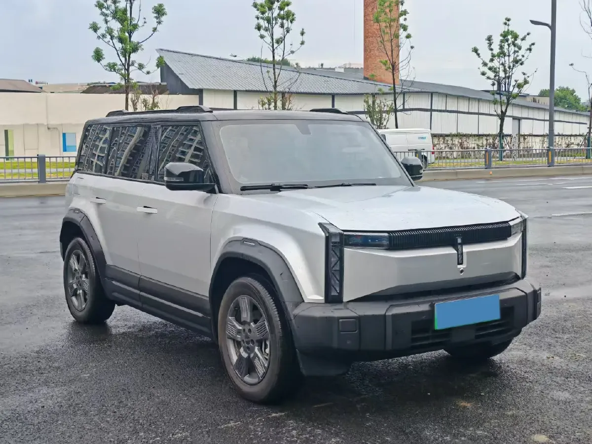 2024 JMC DaDao 2.3T 245HP L4 8AT,autocango,china used car exporter,china ev exporter,chinese used car exporter,chinese used ev exporter