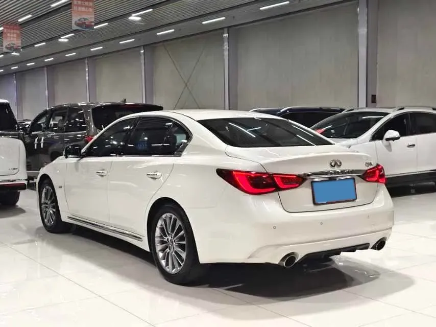 2021 Infiniti Q50L 2.0T 211HP L4 7AT,autocango,china used car exporter,china ev exporter,chinese used car exporter,chinese used ev exporter