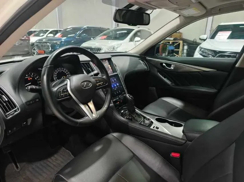 2021 Infiniti Q50L 2.0T 211HP L4 7AT,autocango,china used car exporter,china ev exporter,chinese used car exporter,chinese used ev exporter