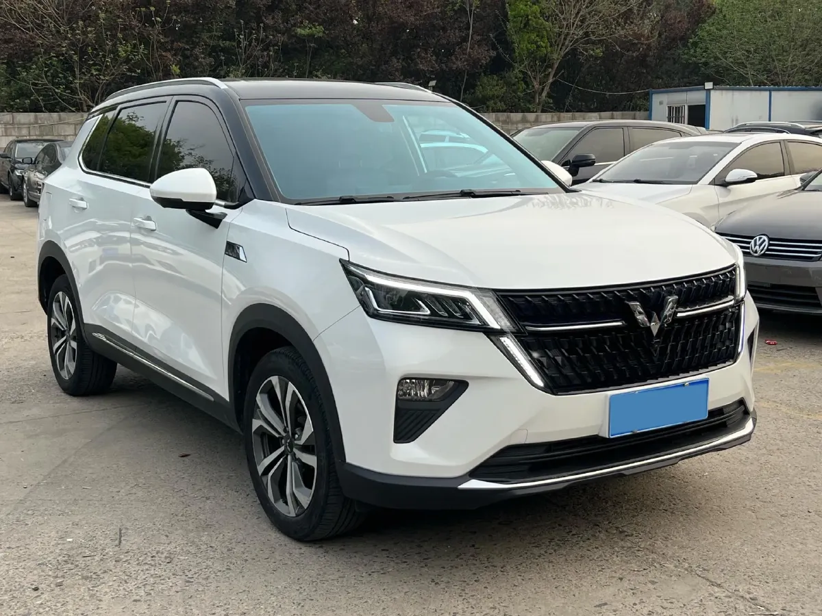 2022 WuLing XingChen 2.0L 136HP L4 1DHT Hybrid 1.8KWH,autocango,china used car exporter,china ev exporter,chinese used car exporter,chinese used ev exporter