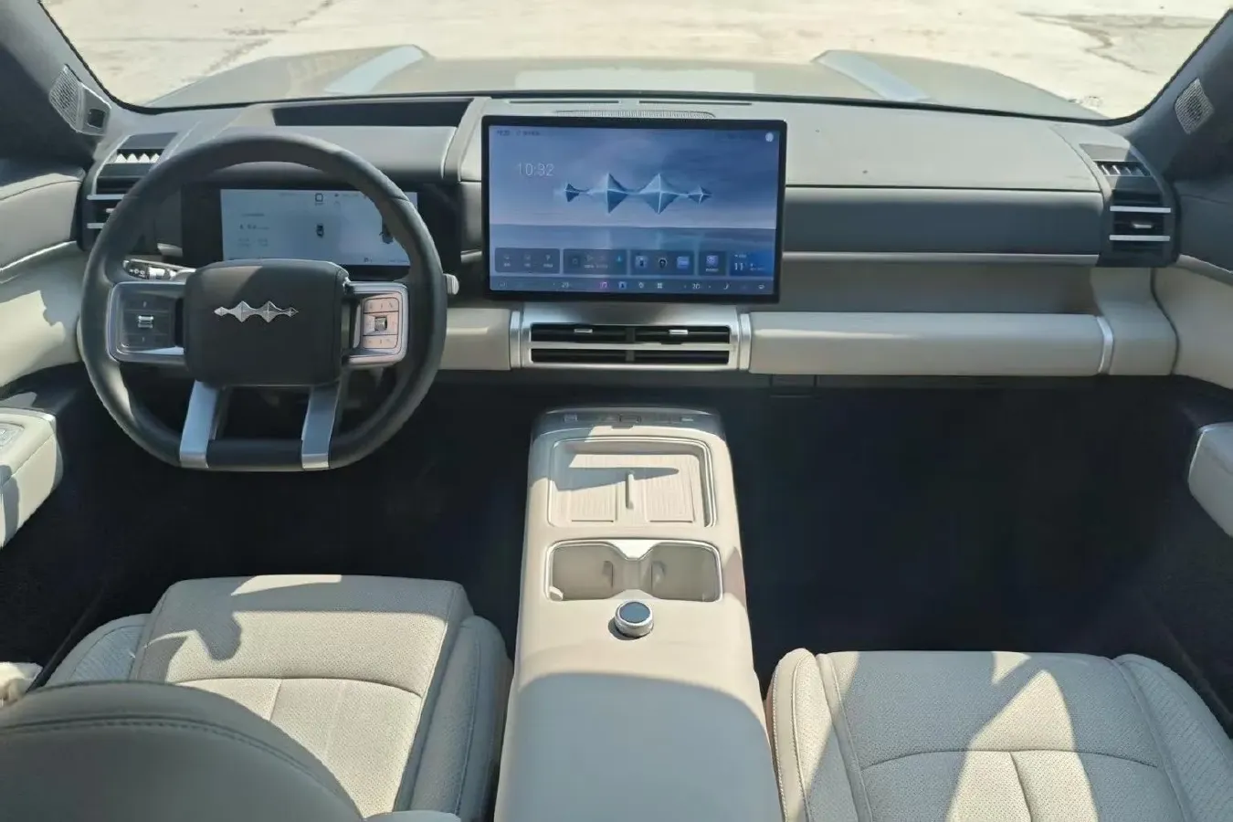 2025 FangChengBao Tai 7 1.5T 156HP L4 E-CVT PHEV,autocango,china used car exporter,china ev exporter,chinese used car exporter,chinese used ev exporter