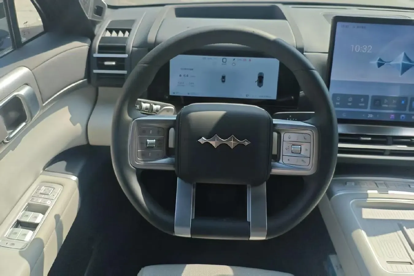 2025 FangChengBao Tai 7 1.5T 156HP L4 E-CVT PHEV,autocango,china used car exporter,china ev exporter,chinese used car exporter,chinese used ev exporter