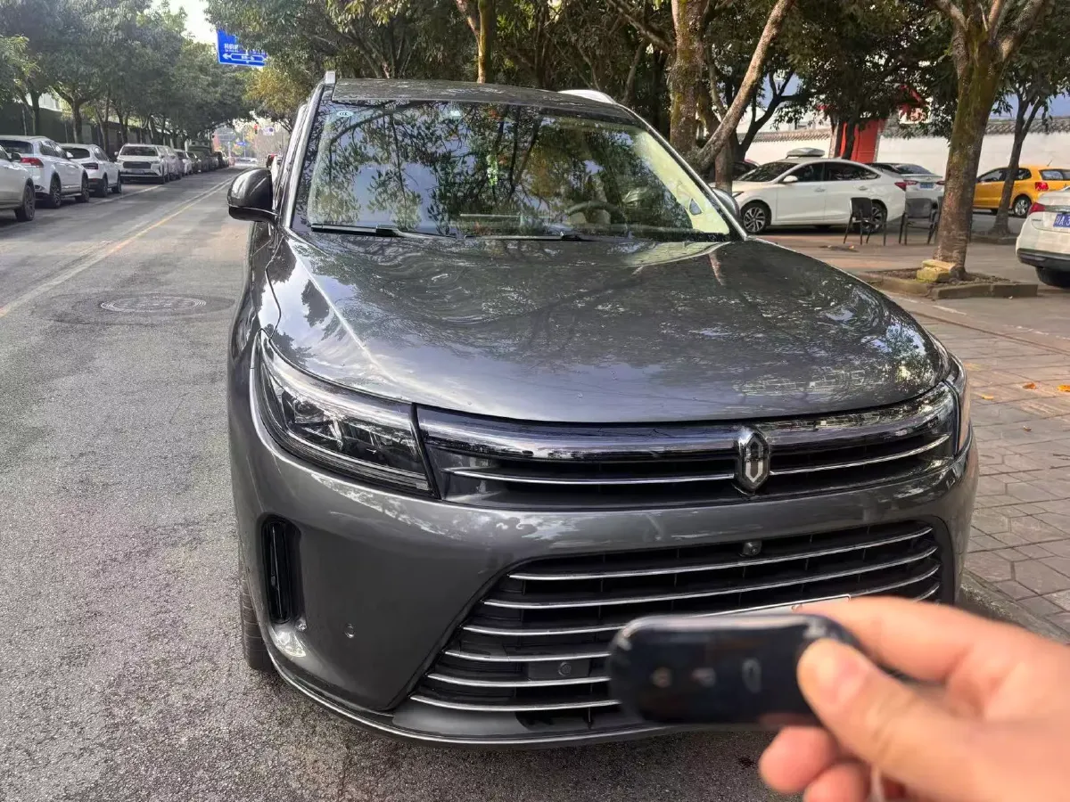 2022 Infiniti Q50L 2.0T 211HP L4 7AT,autocango,china used car exporter,china ev exporter,chinese used car exporter,chinese used ev exporter