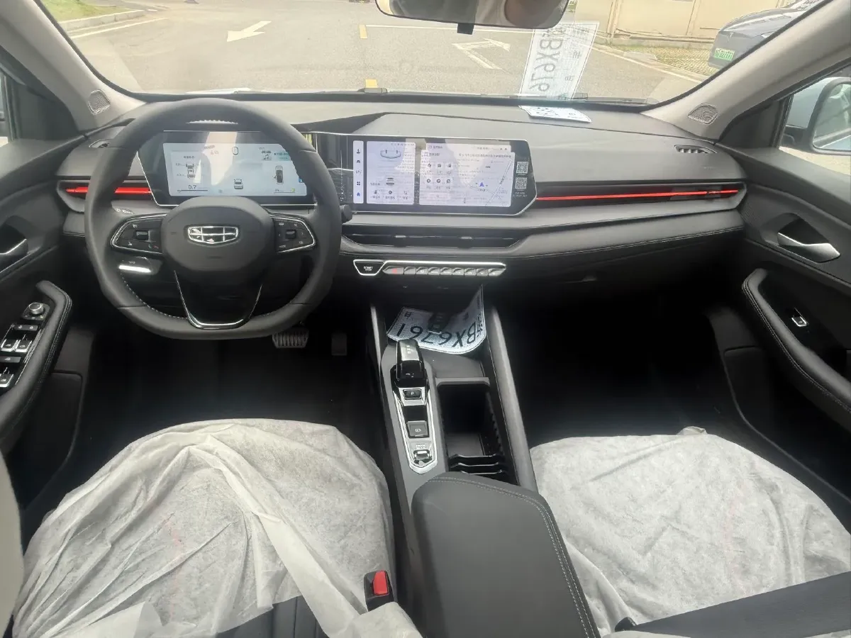 2024 Geely Binray 1.5T 181HP L4 7DCT,autocango,china used car exporter,china ev exporter,chinese used car exporter,chinese used ev exporter