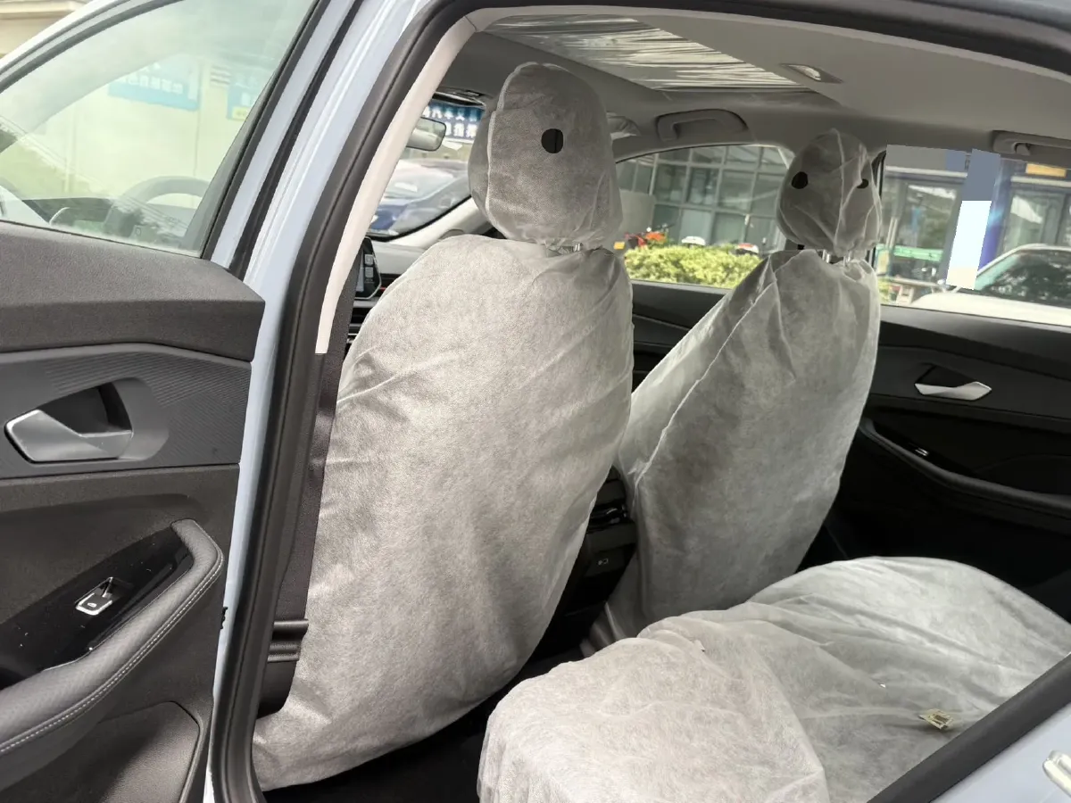 2024 Geely Binray 1.5T 181HP L4 7DCT,autocango,china used car exporter,china ev exporter,chinese used car exporter,chinese used ev exporter