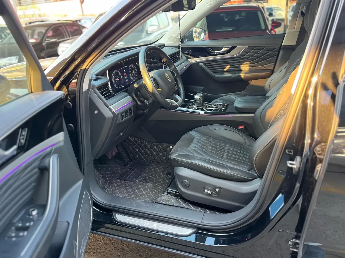 2019 HongQi HS5 2.0T 224HP L4 6AT,autocango,china used car exporter,china ev exporter,chinese used car exporter,chinese used ev exporter