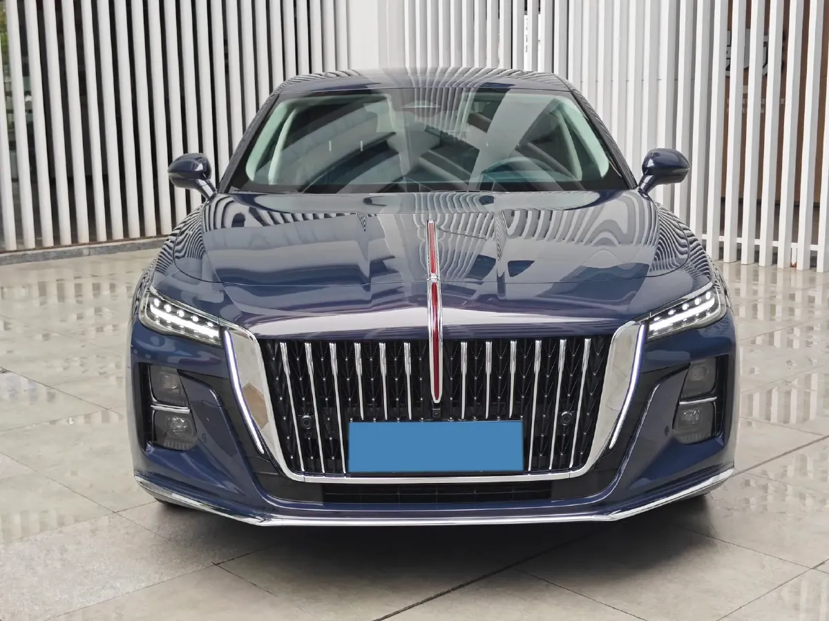 2024 HongQi H5 2.0T 224HP L4 8AT,autocango,china used car exporter,china ev exporter,chinese used car exporter,chinese used ev exporter