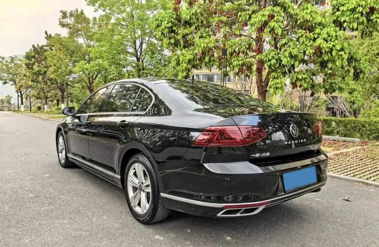 2023 Volkswagen Magotan 1.4T 150HP L4 7DCT,autocango,china used car exporter,china ev exporter,chinese used car exporter,chinese used ev exporter