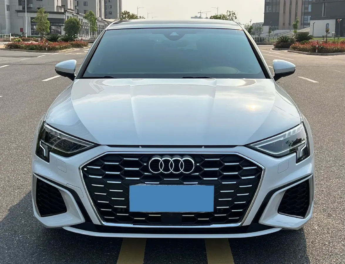 2023 Audi A3 1.4T 150HP L4 7DCT,autocango,china used car exporter,china ev exporter,chinese used car exporter,chinese used ev exporter