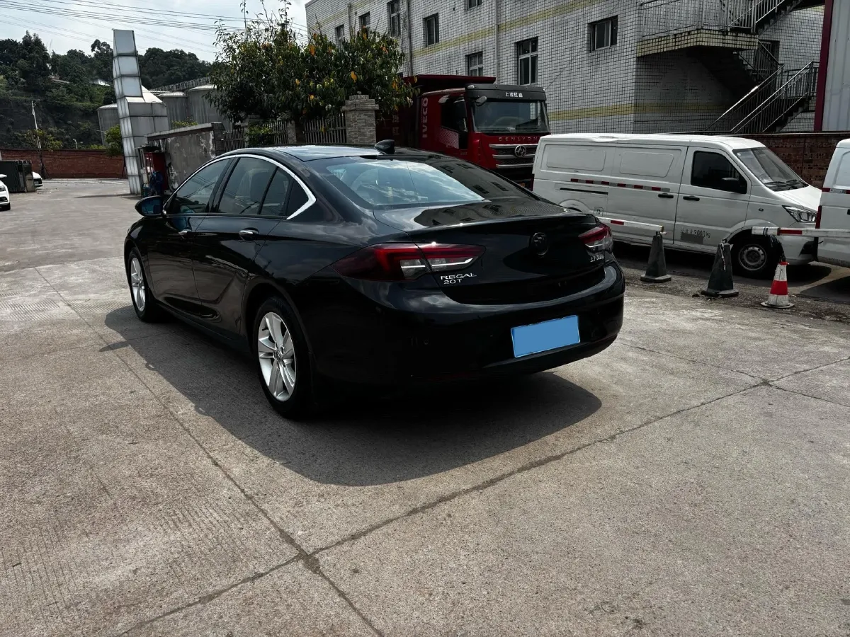 2019 Buick Regal 1.5T 170HP L4 9AT,autocango,china used car exporter,china ev exporter,chinese used car exporter,chinese used ev exporter