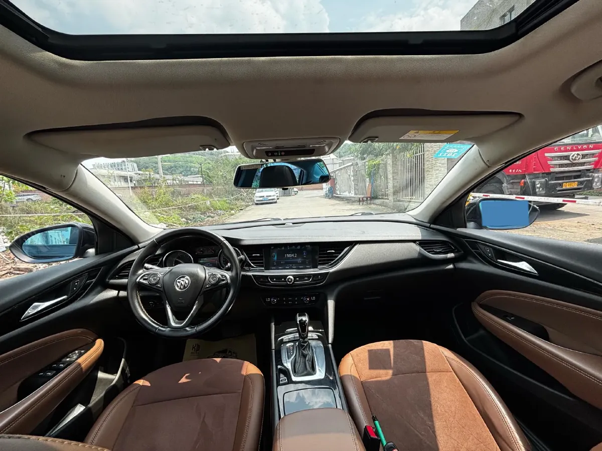 2019 Buick Regal 1.5T 170HP L4 9AT,autocango,china used car exporter,china ev exporter,chinese used car exporter,chinese used ev exporter