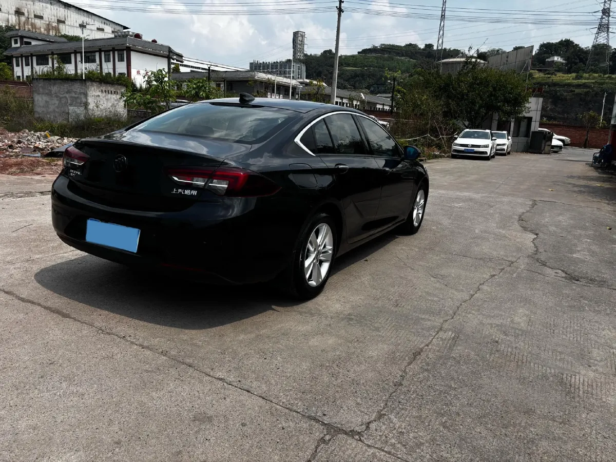 2019 Buick Regal 1.5T 170HP L4 9AT,autocango,china used car exporter,china ev exporter,chinese used car exporter,chinese used ev exporter