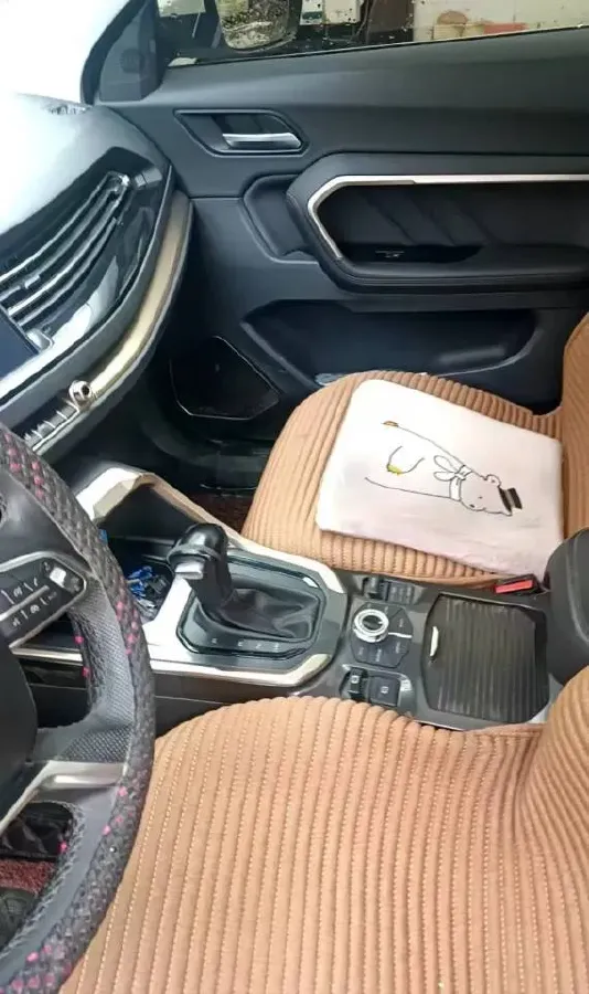 2019 Haval H6 1.5T 169HP L4 7DCT,autocango,china used car exporter,china ev exporter,chinese used car exporter,chinese used ev exporter