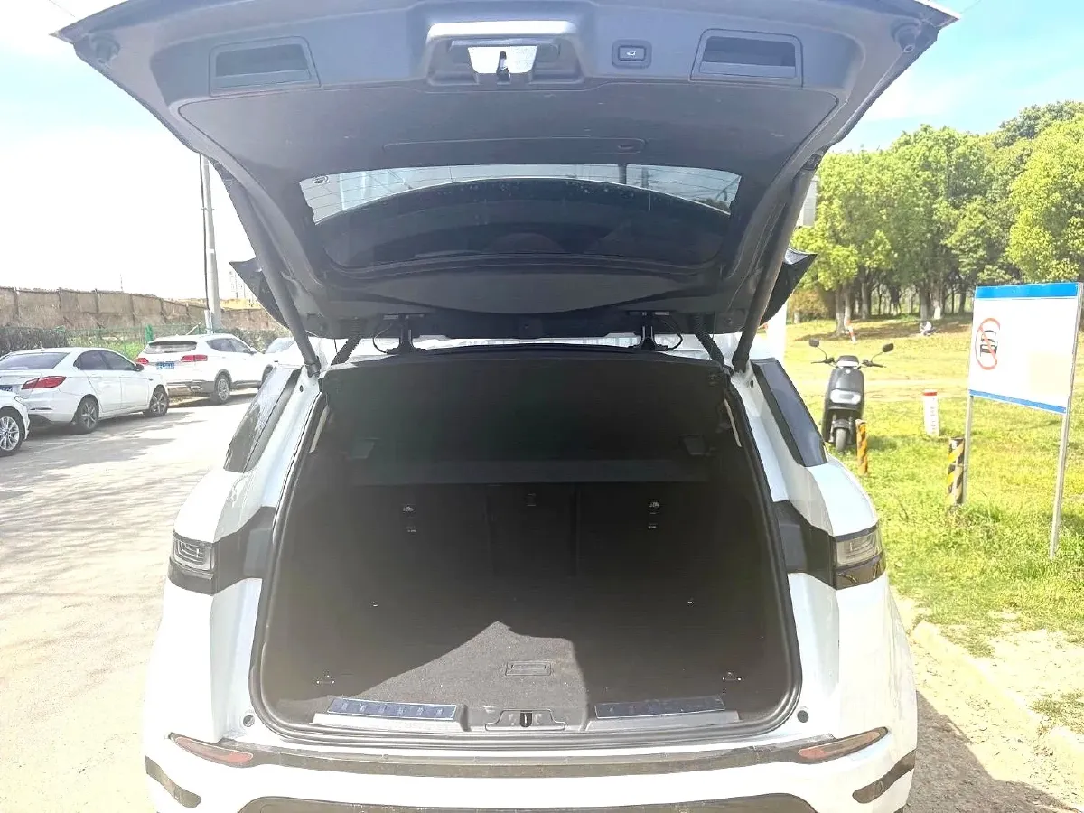 2022 Land Rover Range Rover Evoque 2.0T 249HP L4 9AT,autocango,china used car exporter,china ev exporter,chinese used car exporter,chinese used ev exporter