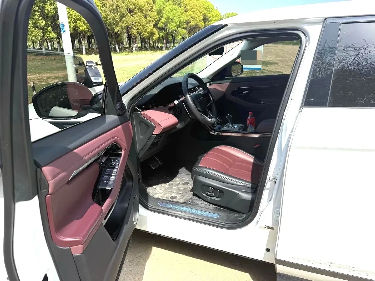 2022 Land Rover Range Rover Evoque 2.0T 249HP L4 9AT,autocango,china used car exporter,china ev exporter,chinese used car exporter,chinese used ev exporter